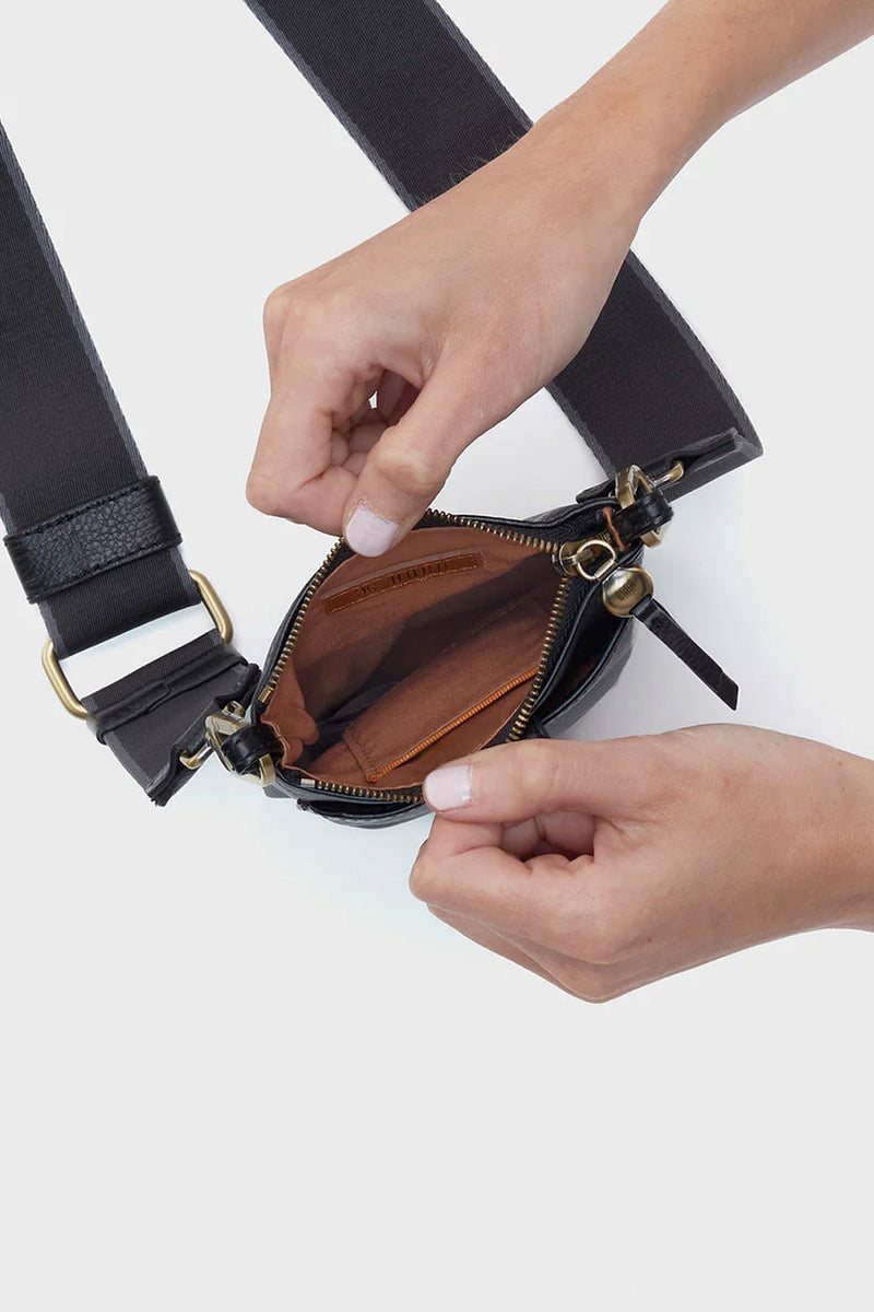 Cass Phone Crossbody