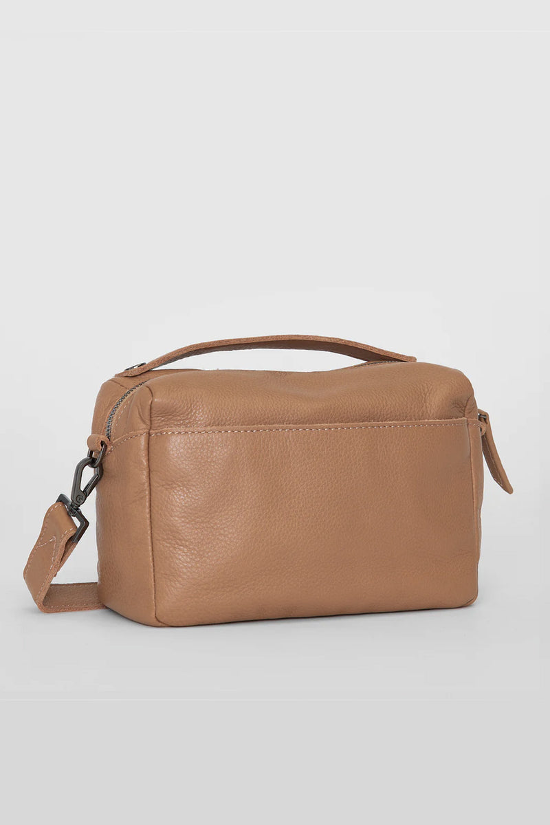 Evan Crossbody