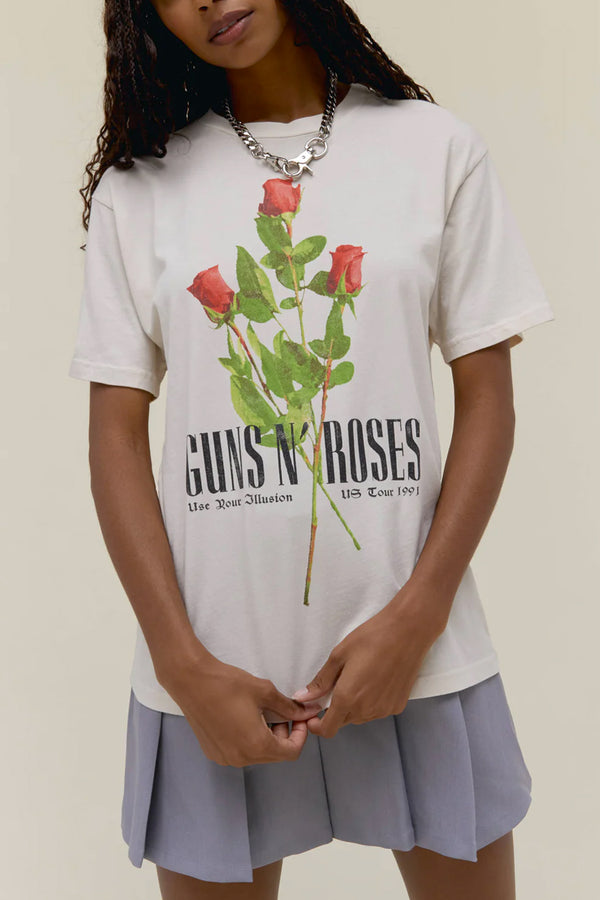 Guns and Roses Use Your Illusion Roses Weekend Tee