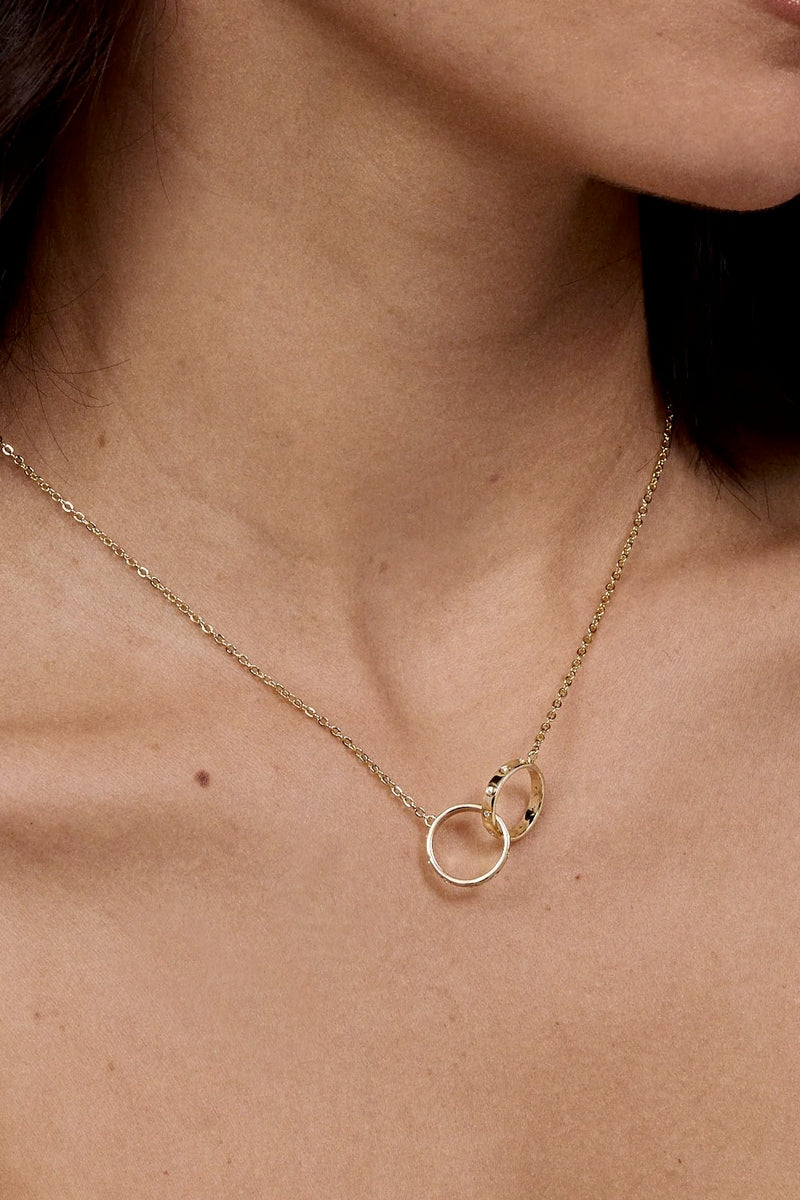 Legend Necklace