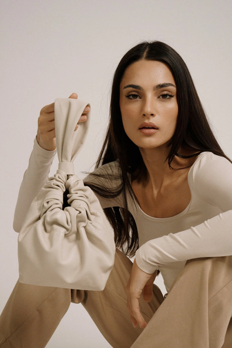 Mariposa Bucket Bag