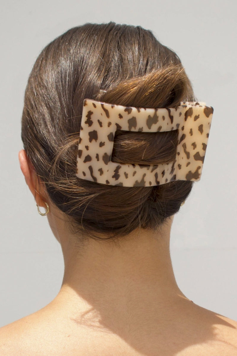 Flat Rectangle Blonde Tort Clip - 3 sizes
