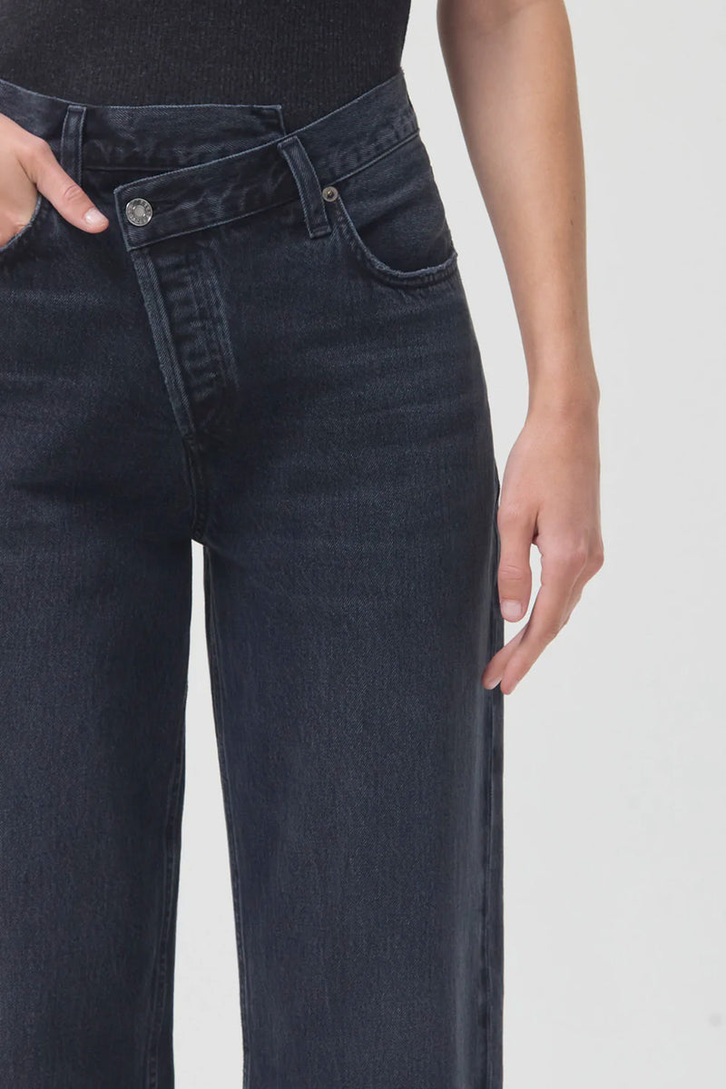 Criss Cross Upsized Jean