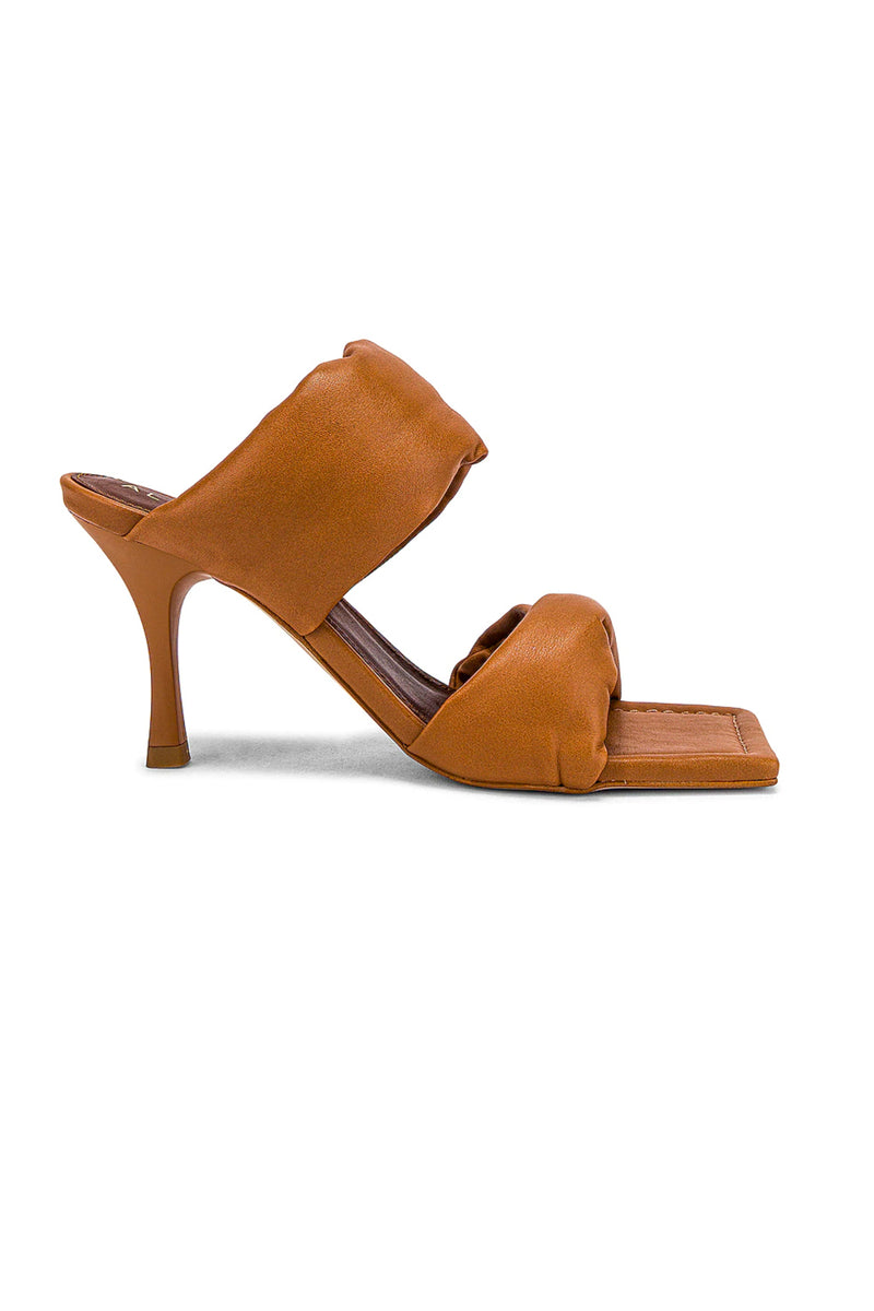 Twist Strap